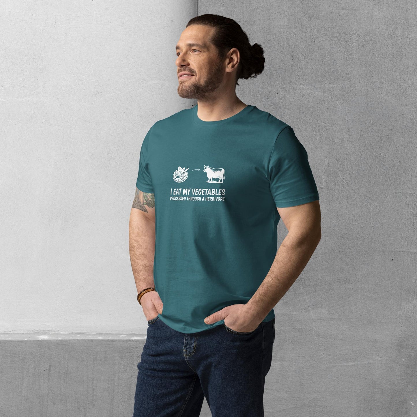 Carnivore / Herbivore - "I eat my vegetables..." T-shirt - Organic cotton unisex tee