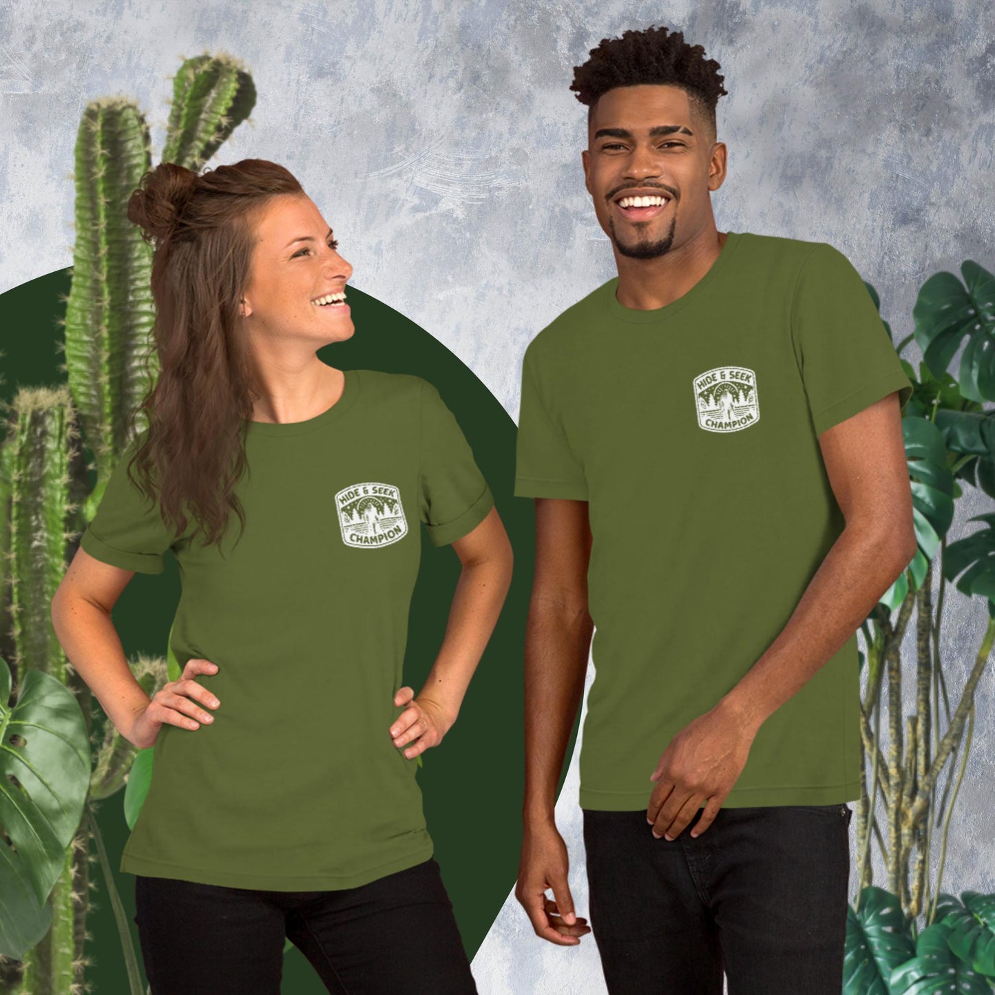 Sasquatch Hide & Seek Champion T-shirt - Unisex staple tee